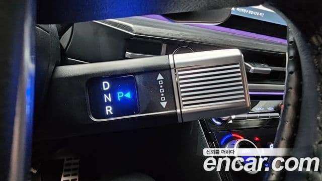 Hyundai Santa Fe 2024 — Photo 16/20