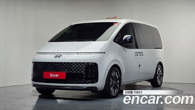 Hyundai Staria 2022 — ფოტო 10/20