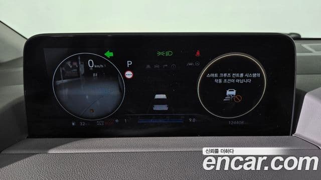 Hyundai Staria 2022 — ფოტო 7/20