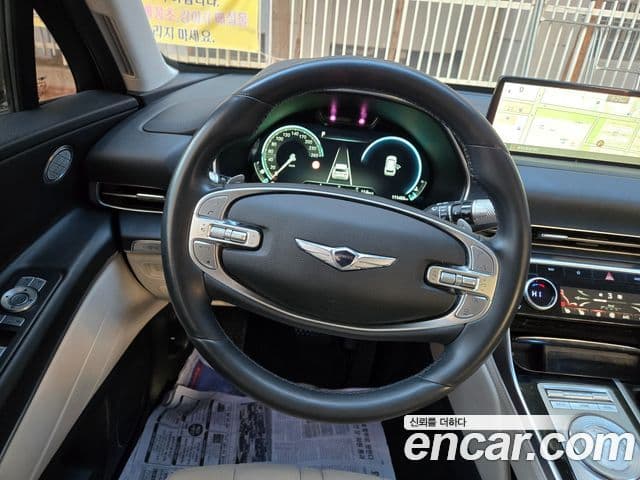Genesis GV80 2022 — ფოტო 13/20