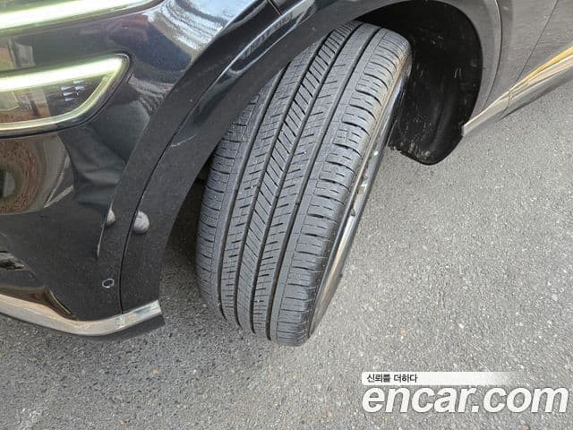 Genesis GV80 2022 — ფოტო 19/20