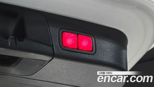 Mercedes-Benz GLB-Class 2020 — ფოტო 20/20