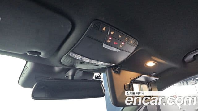 Mercedes-Benz GLC-Class 2019 — ფოტო 18/20