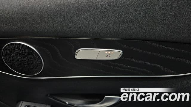 Mercedes-Benz GLC-Class 2019 — ფოტო 19/20