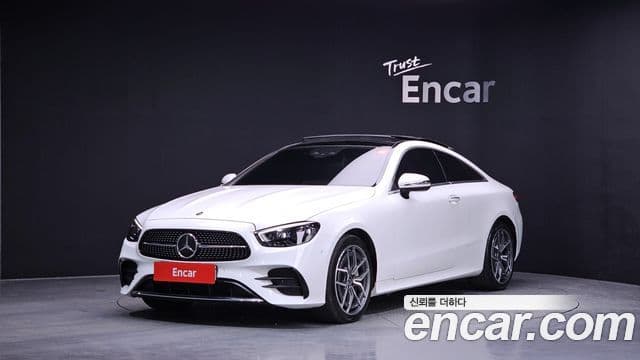 Mercedes-Benz E-Class 2022 — Şəkil 10/20