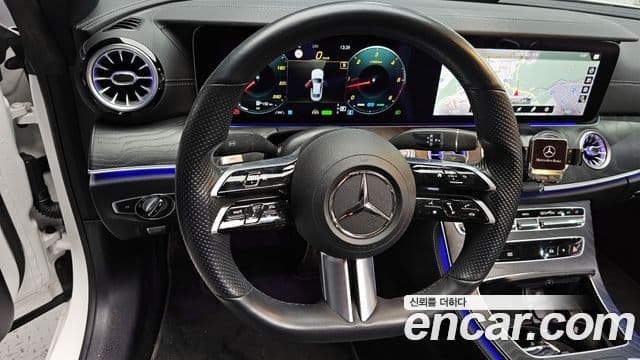 Mercedes-Benz E-Class 2022 — Şəkil 13/20