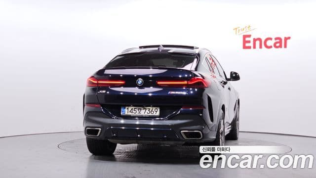 BMW X6 2021 — Photo 2/20