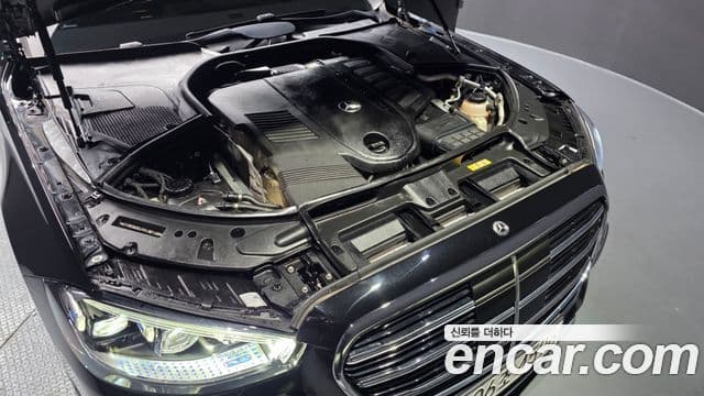 Mercedes-Benz S-Class 2022 — ფოტო 6/20