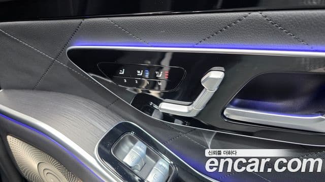 Mercedes-Benz S-Class 2022 — ფოტო 19/20