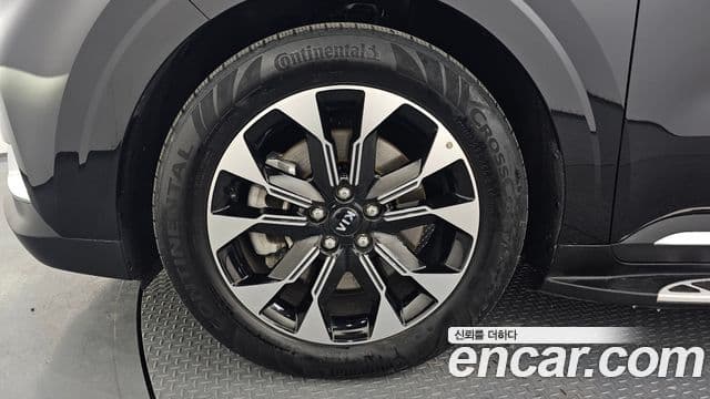 Kia Carnival 2020 — Фото 5/20