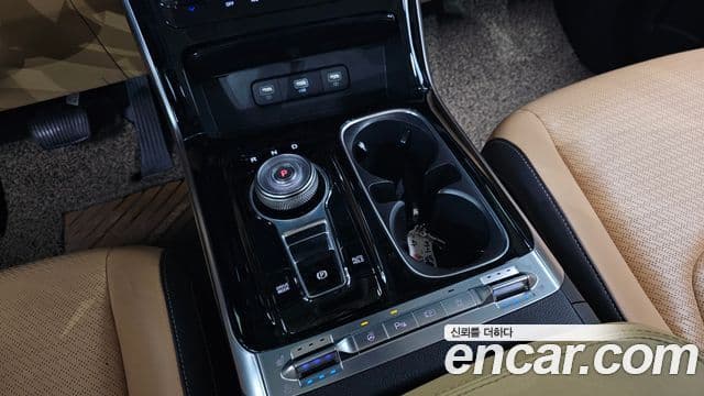 Kia Carnival 2020 — Фото 9/20