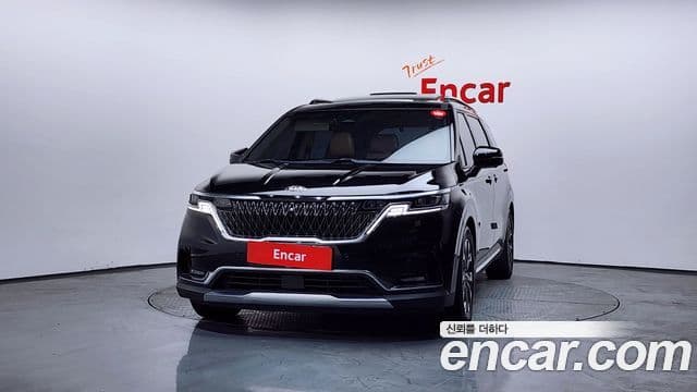 Kia Carnival 2021 — ფოტო 3/20