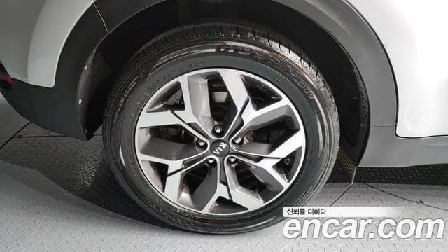 Kia Sportage The Bold 2019 — ფოტო 11/20