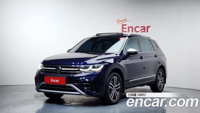 Volkswagen Tiguan Allspace 2023 — Photo 9/20