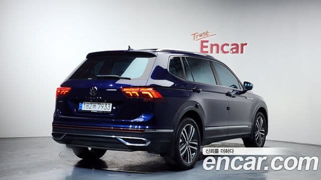 Volkswagen Tiguan Allspace 2023 — Photo 3/20