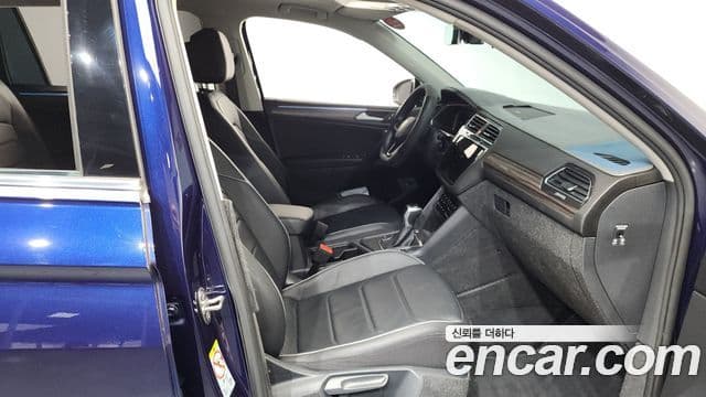 Volkswagen Tiguan Allspace 2023 — Photo 20/20
