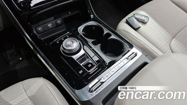 Kia Carnival 2020 — Фото 9/20