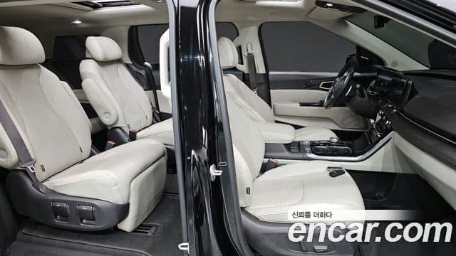 Kia Carnival 2020 — Фото 10/20