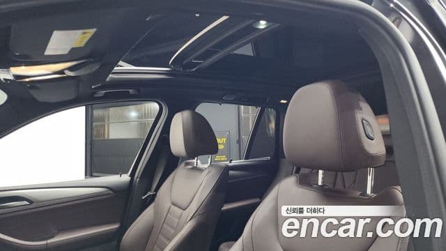 BMW X3 2019 — ფოტო 18/20