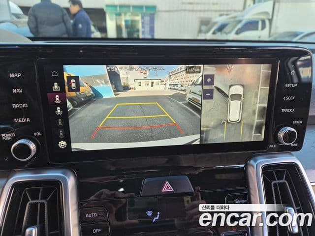 Kia Sorento 2022 — Şəkil 16/20