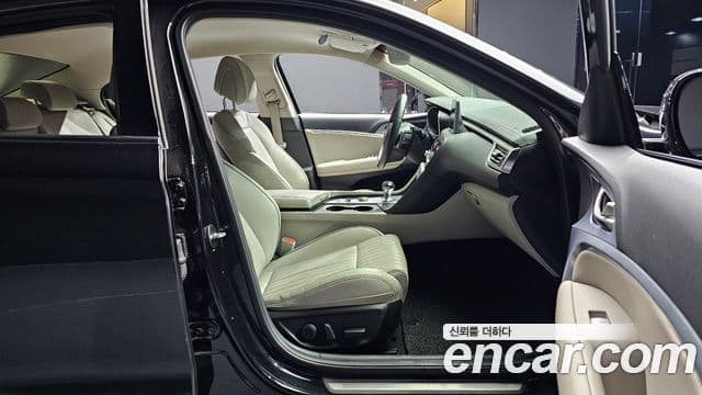 Genesis G70 2020 — Şəkil 10/20