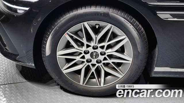 Genesis Electrified G80 2025 — Şəkil 5/20
