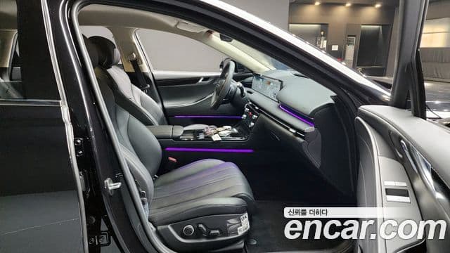 Genesis Electrified G80 2025 — Şəkil 10/20