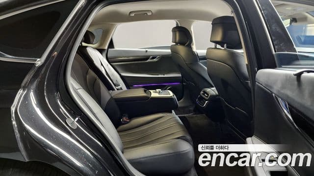 Genesis Electrified G80 2025 — Şəkil 12/20