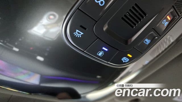 Genesis Electrified G80 2025 — Şəkil 17/20