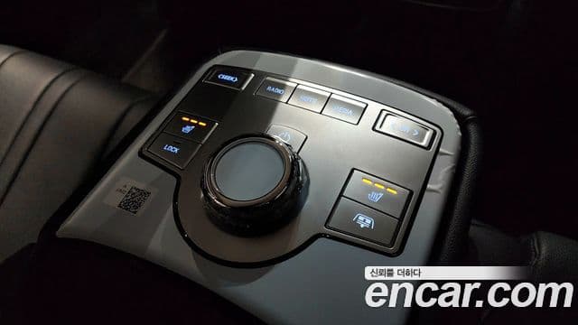 Genesis Electrified G80 2025 — Şəkil 18/20