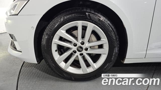 Audi A6 2022 — ფოტო 5/20