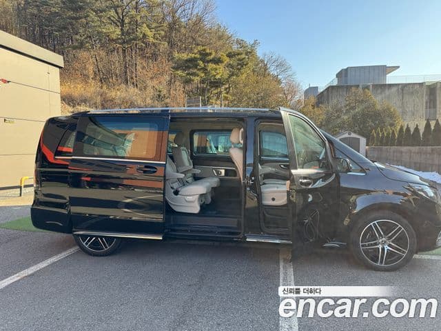 Mercedes-Benz V-Class 2025 — Şəkil 3/20