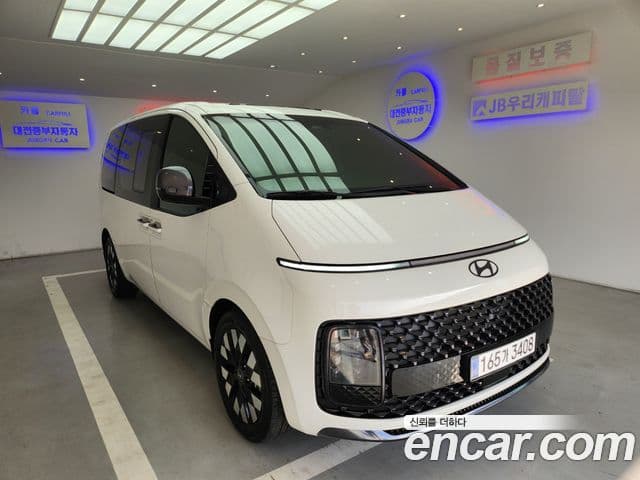 Hyundai Staria 2025 — Şəkil 11/20