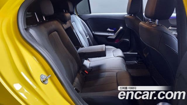 Mercedes-Benz A-Class 2022 — ფოტო 12/20