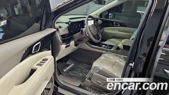 Kia Carnival 2024 — Фото 15/19