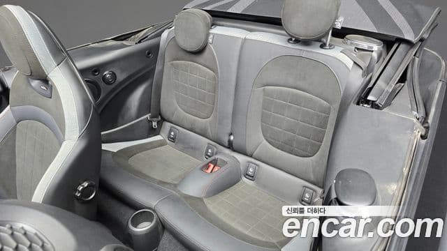 Mini Cooper S Convertible 2023 — ფოტო 12/20