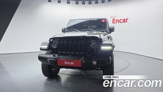 Jeep Gladiator 2022 — ფოტო 3/20