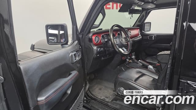 Jeep Gladiator 2022 — ფოტო 11/20