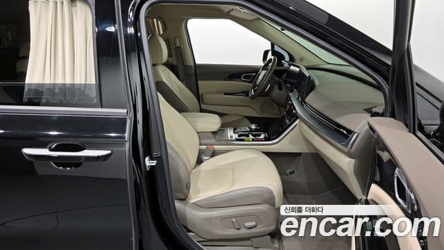 Kia Carnival 2021 — Şəkil 11/20