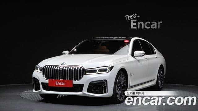 BMW 7 Series 2021 — ფოტო 1/20