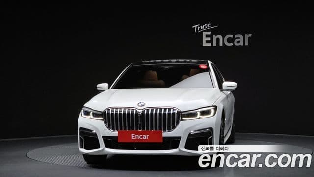 BMW 7 Series 2021 — ფოტო 3/20