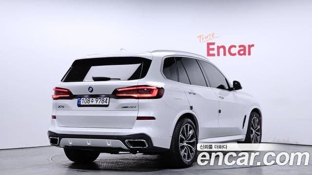 BMW X5 2021 — ფოტო 2/20