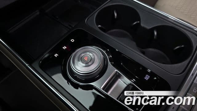 Kia Carnival 2025 — Фото 9/20
