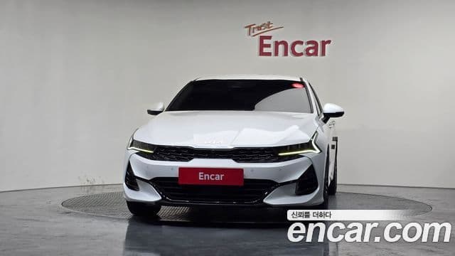 Kia K5 2021 — Şəkil 2/20