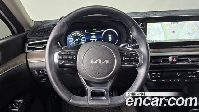 Kia K5 2021 — Şəkil 12/20