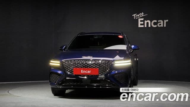 Genesis GV70 2021 — ფოტო 15/20