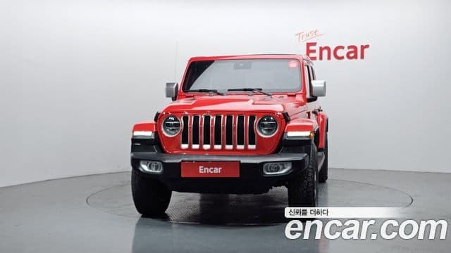 Jeep Wrangler 2020 — ფოტო 2/20