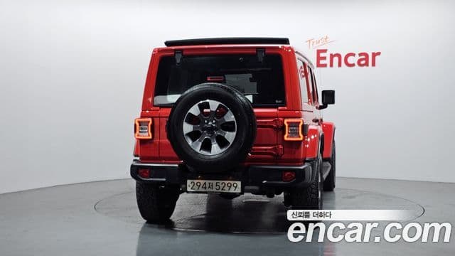 Jeep Wrangler 2020 — ფოტო 3/20