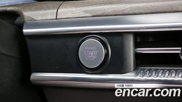 Kia K5 2020 — Photo 4/35