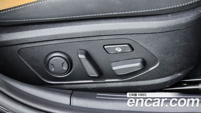 Kia K5 2020 — Photo 33/35